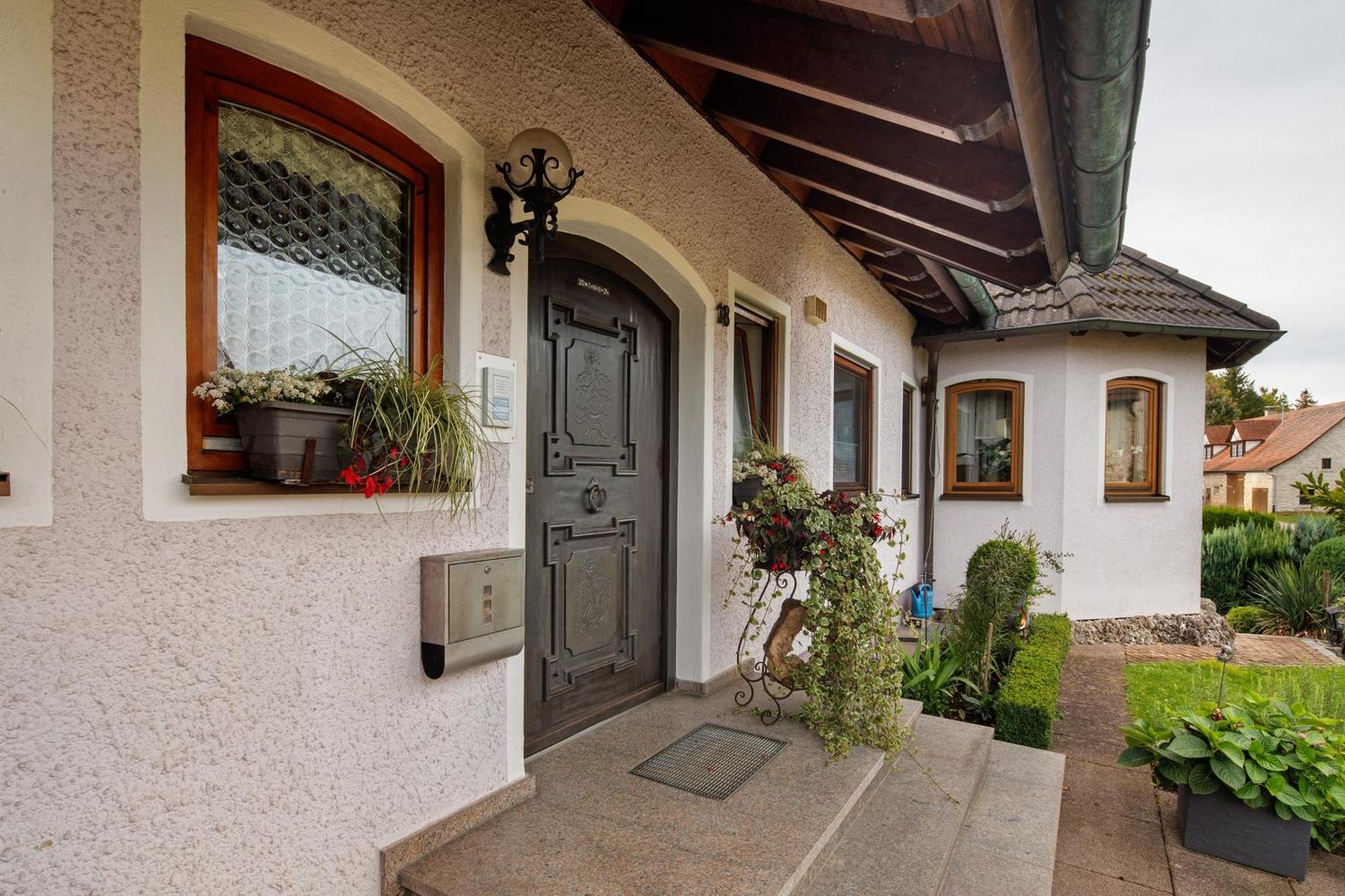 Ferienwohnung Fernsicht Zwiefalten ภายนอก รูปภาพ
